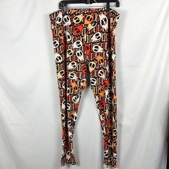 LuLaRoe TC2 Skull Leggings  - Picture 1 of 5